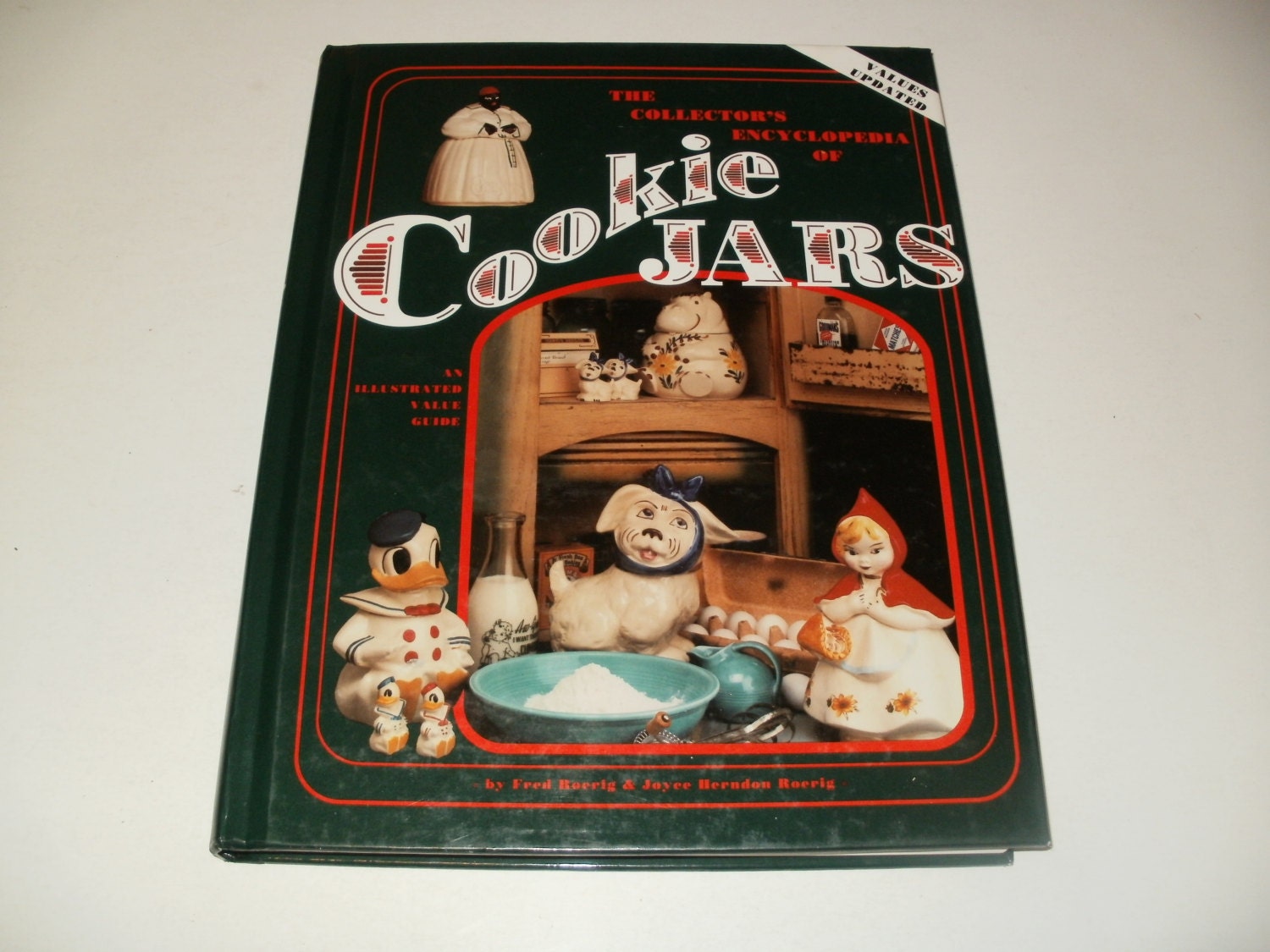 Collectors Encyclopedia of Cookie Jars Value Guide