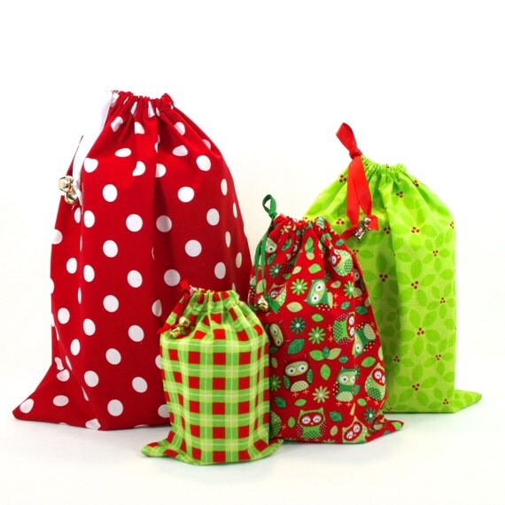 Christmas Fabric Gift Bags Drawstrings with Jingle Bells Reusable