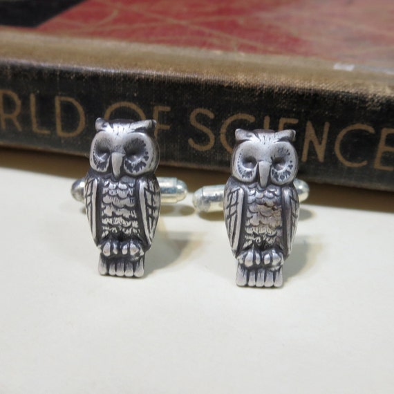 Antiqued Silver Owl Cuff Links Soldered Bird by nitelilyglamour