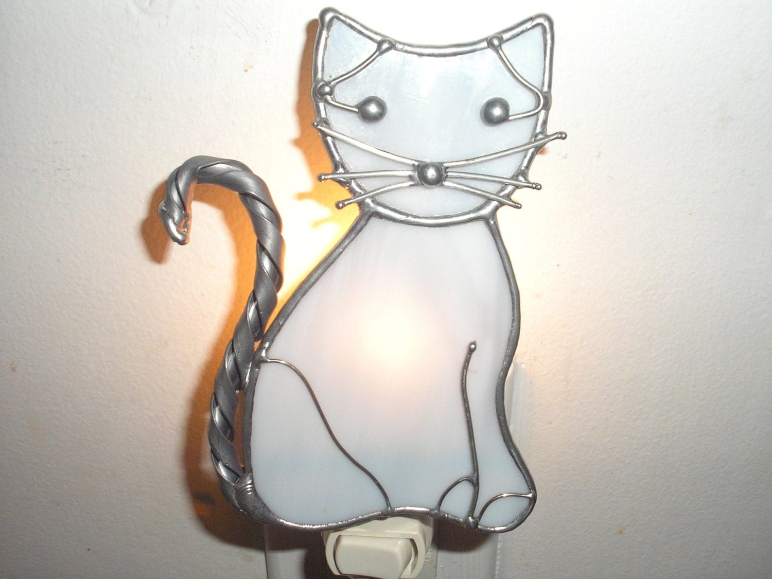 LT Stained glass gray grey Cat night light lamp made with