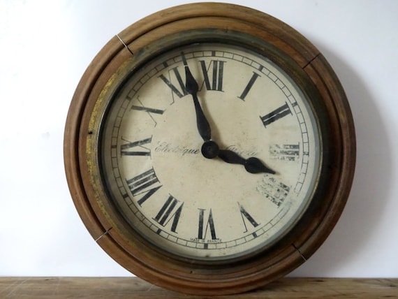 French Vintage wooden wall clock by ChicFrangine on Etsy