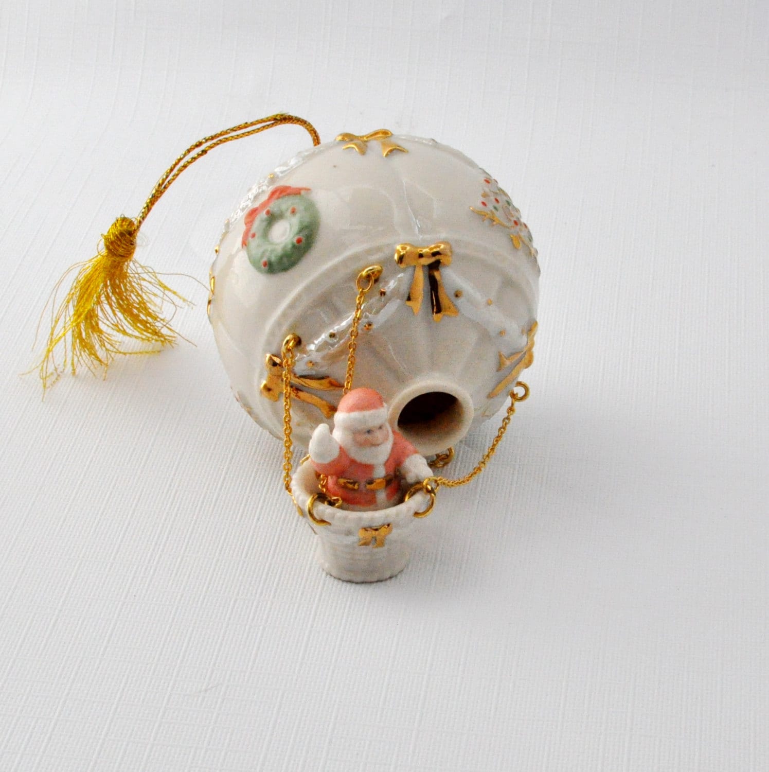 lenox christmas tree ornament santa hot air balloon lenox christmas tree ornament santa hot air balloon