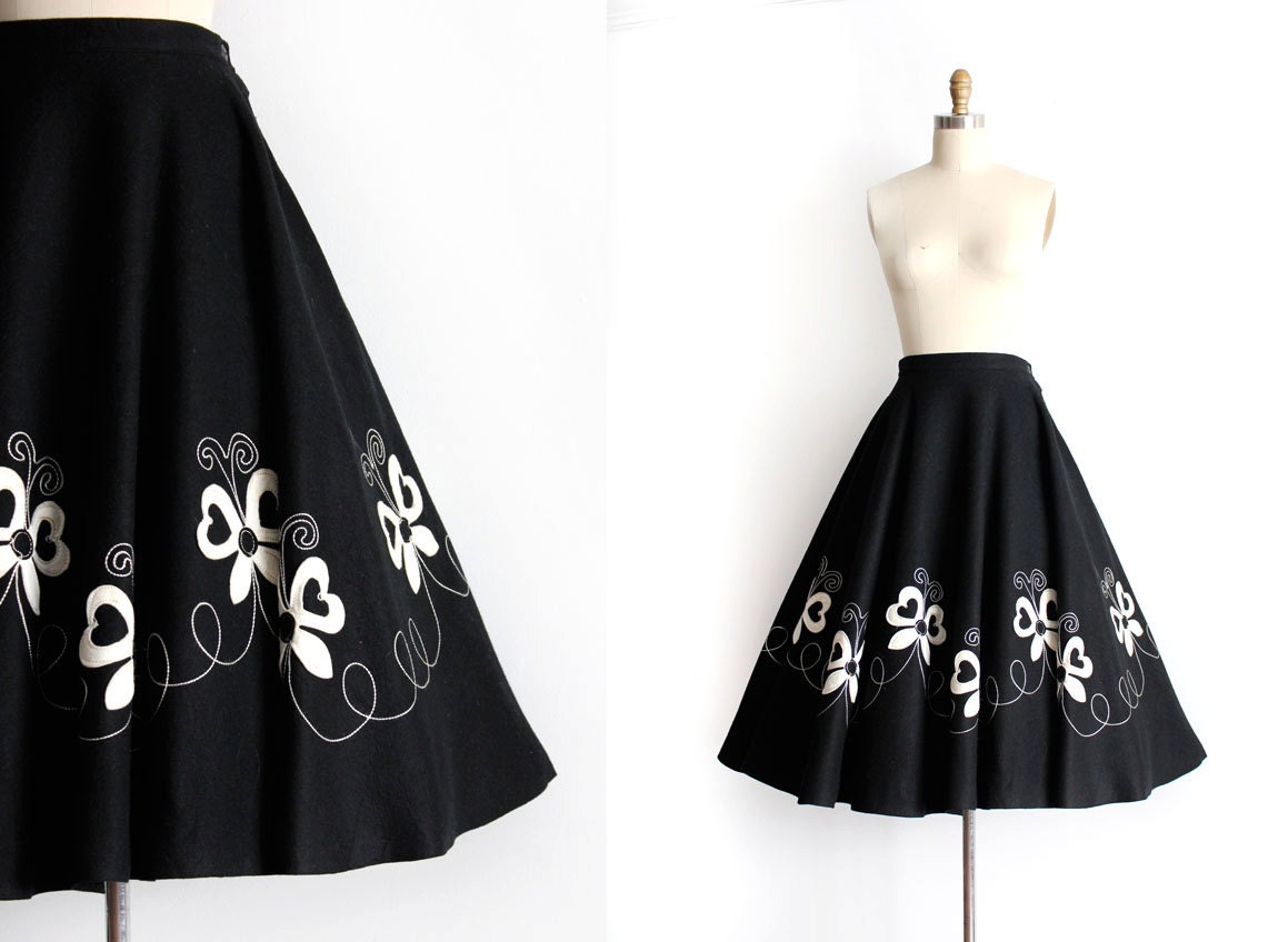 vintage 1950s felt skirt // 50s black felt by TrunkofDresses