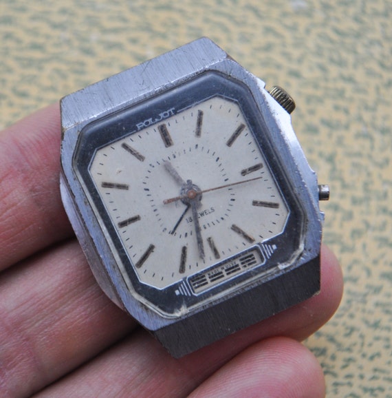 Vintage Soviet wrist watch .Not work.