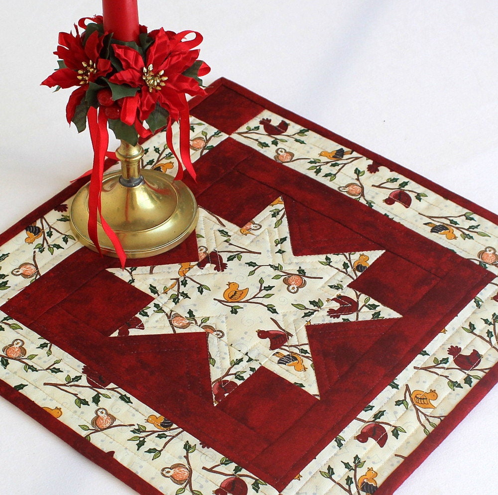 quilted-winter-candle-mat-table-mat-christmas-table-topper