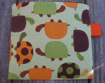 Reusable Snack Bag with Velcro Closure: Turtles