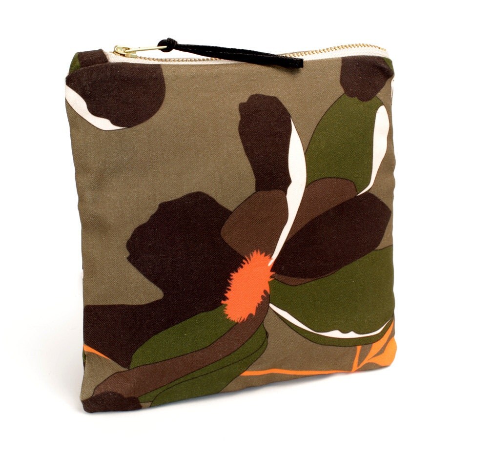 ZIP POUCH Custom printed floral fabric 8 by ElizabethGrubaughCo