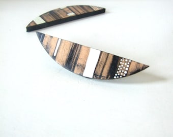 Stripy Leather Brooch, OOAK Leather Pin, Leather Gift for Her, Gift under 15 USD,Handmade in UK, Leather Accessories