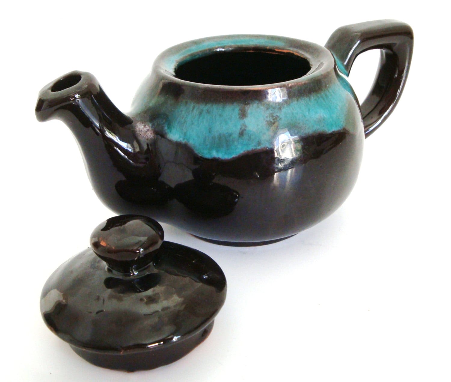 Royal Canadian Art Pottery Teapot Teapot by RewindThePast