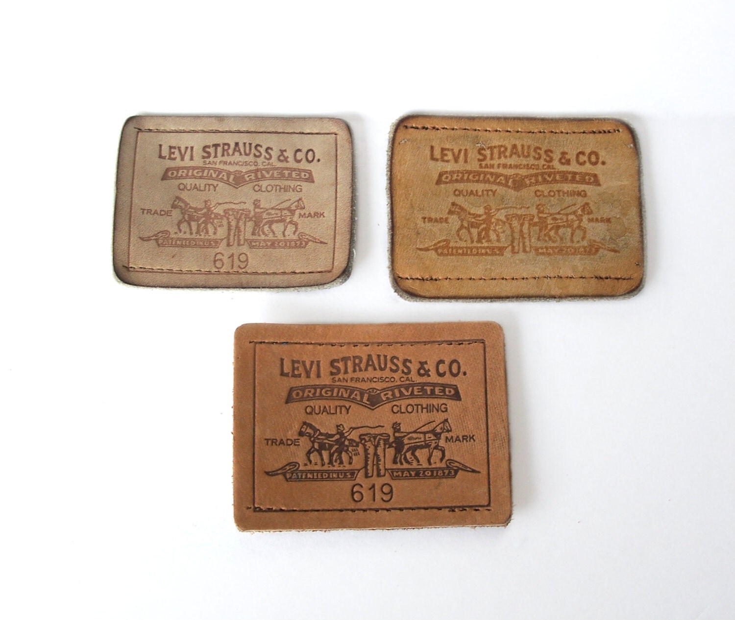 levi's leather label