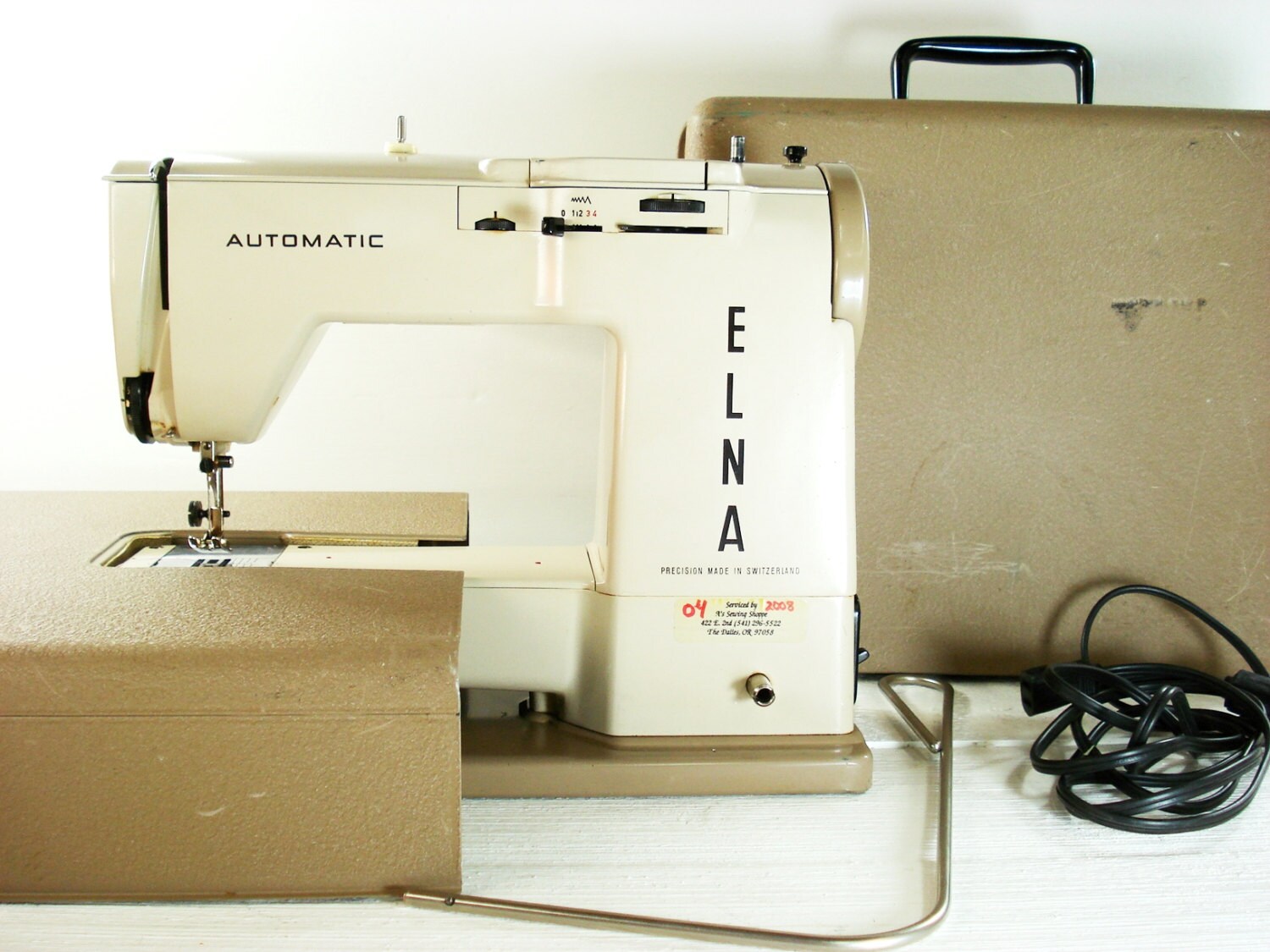 Vintage Elna Automatic Sewing Machine by LkWhatTheCatDraggedN