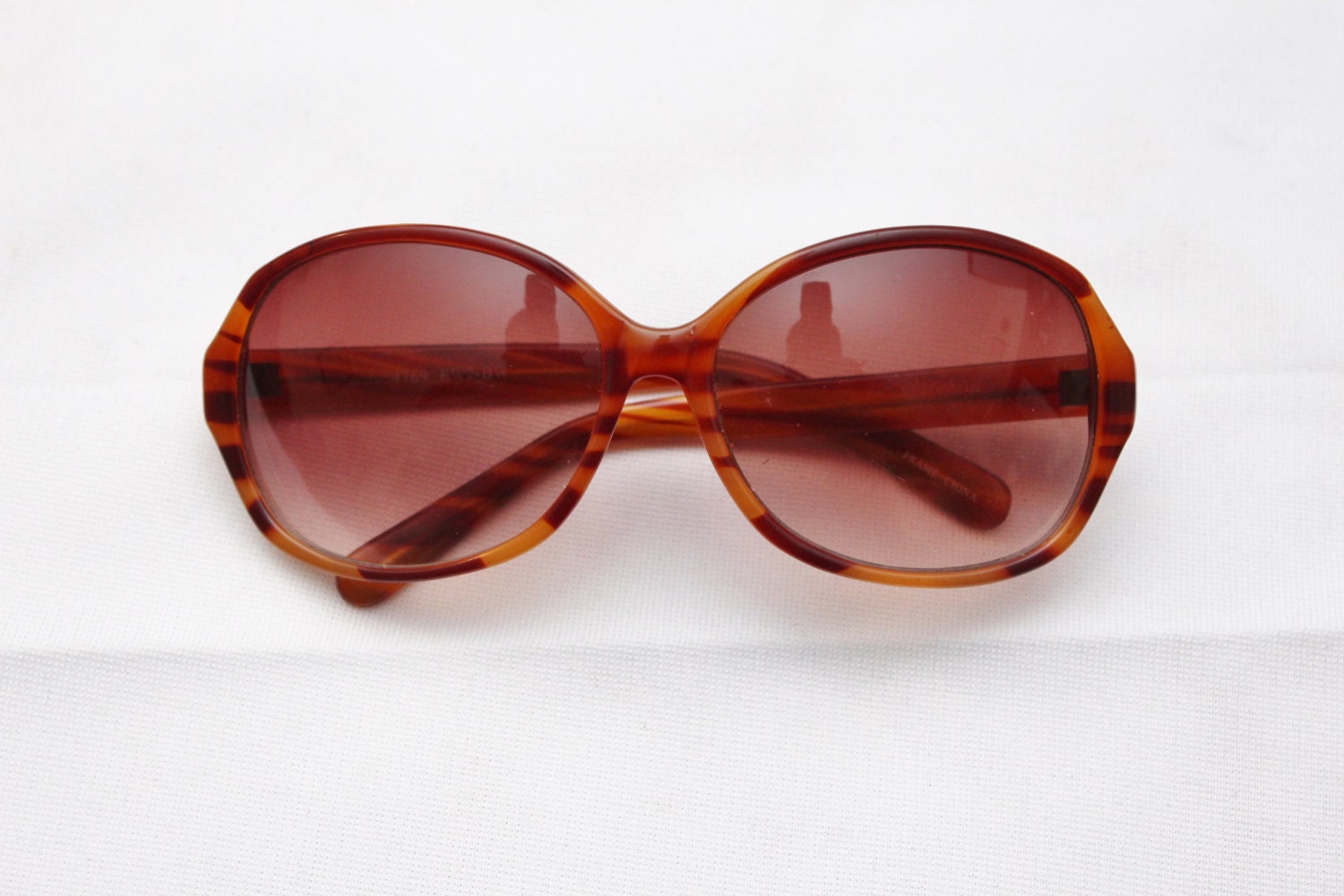 80’s Vintage “NIA” Large Frame Tinted Designer Sunglasses – Haute Juice