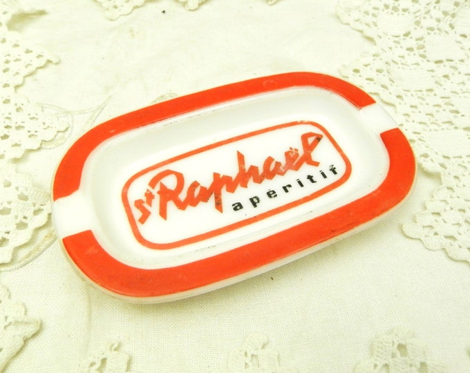 Vintage French Mid Century Milk Glass St Raphael Promotional Aperitif Ashtray, Bistro Café Bar Ware Decor, Smoking Collectibles Tobacciana