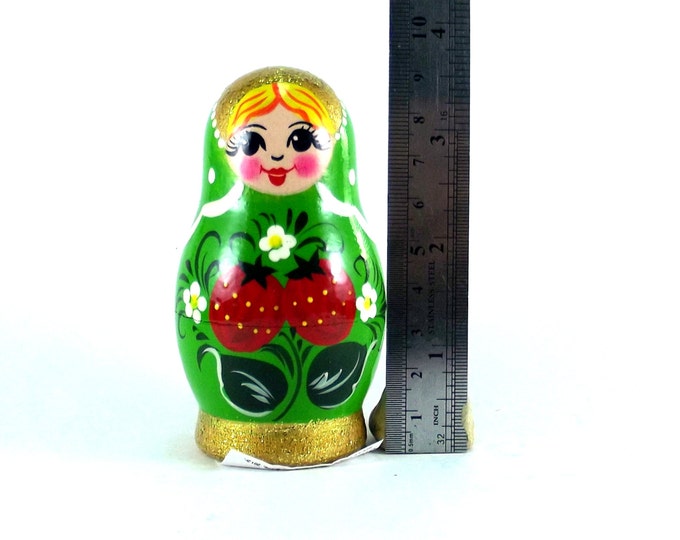 Nesting doll Strawberries 5 psc. Russian matryoshka. The original birthday gift.