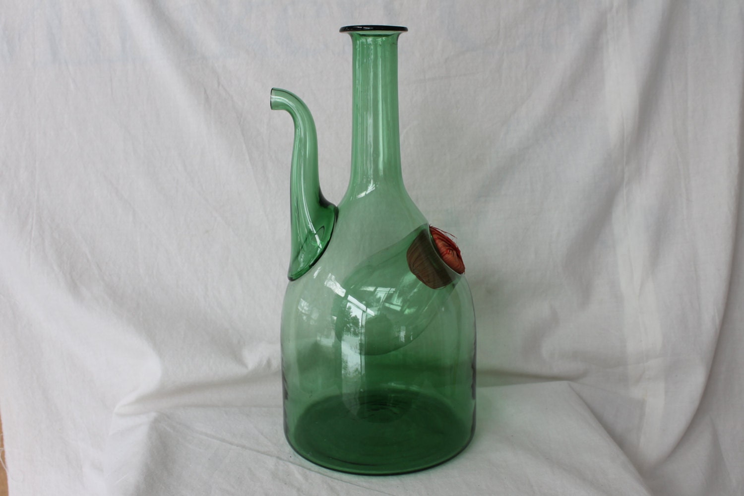Vintage green blown glass wine decanter service by julesoldjewels