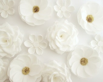 12 Paper Flowers/ Wall Flowers/ Arch Flowers/ Wedding Decoration/ Large Flowers/ Party Decoration/ Baby Shower Decorations/ Nursery Wall