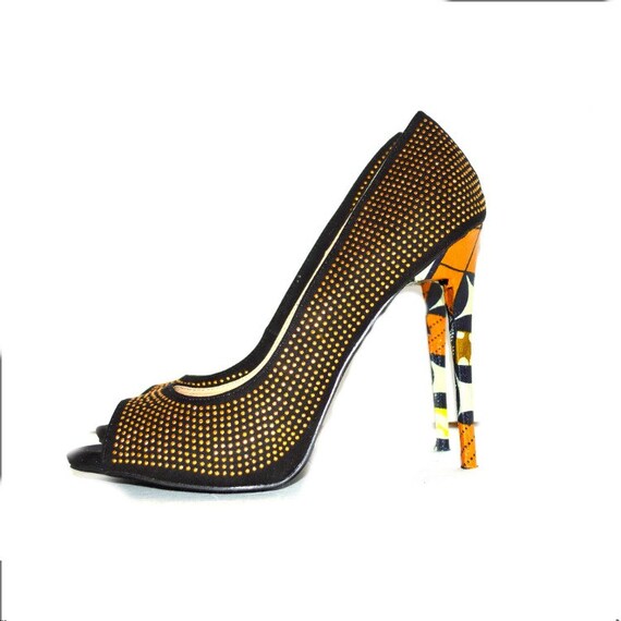 high heels, Black and Gold African pattern stylish pumps, Black ...