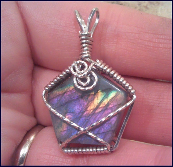 Spectrolite Labradorite Sterling Silver Wire Wrapped Pendant pw140
