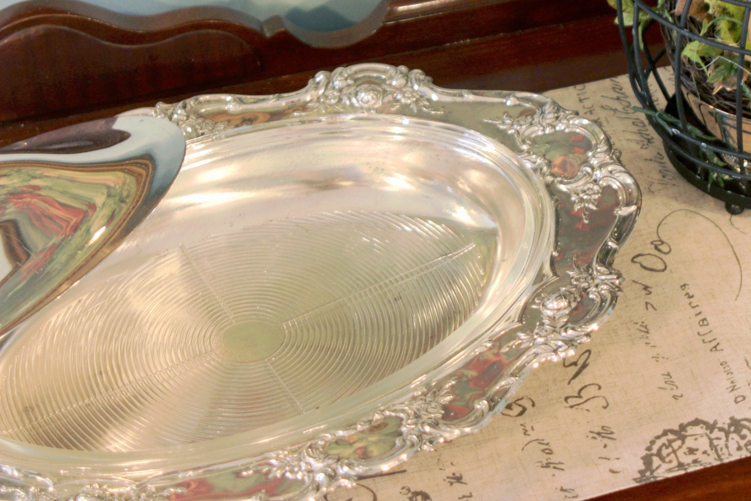 Old Masters Covered Serving Dish Large Oval Silver Entrée Dish with