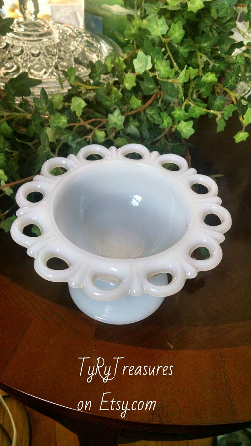 Vintage Milk Glass Small Lace Edge Footed Pedestal Bowl 2609