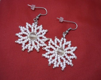 Pink gift wedding bridal gift pink earrings seed beads earring flower earrings pearl earrings pink jewelry romantic earrings small earrings