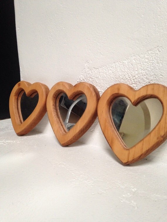 Wooden Frame Heart Shaped Mirror Set of 3