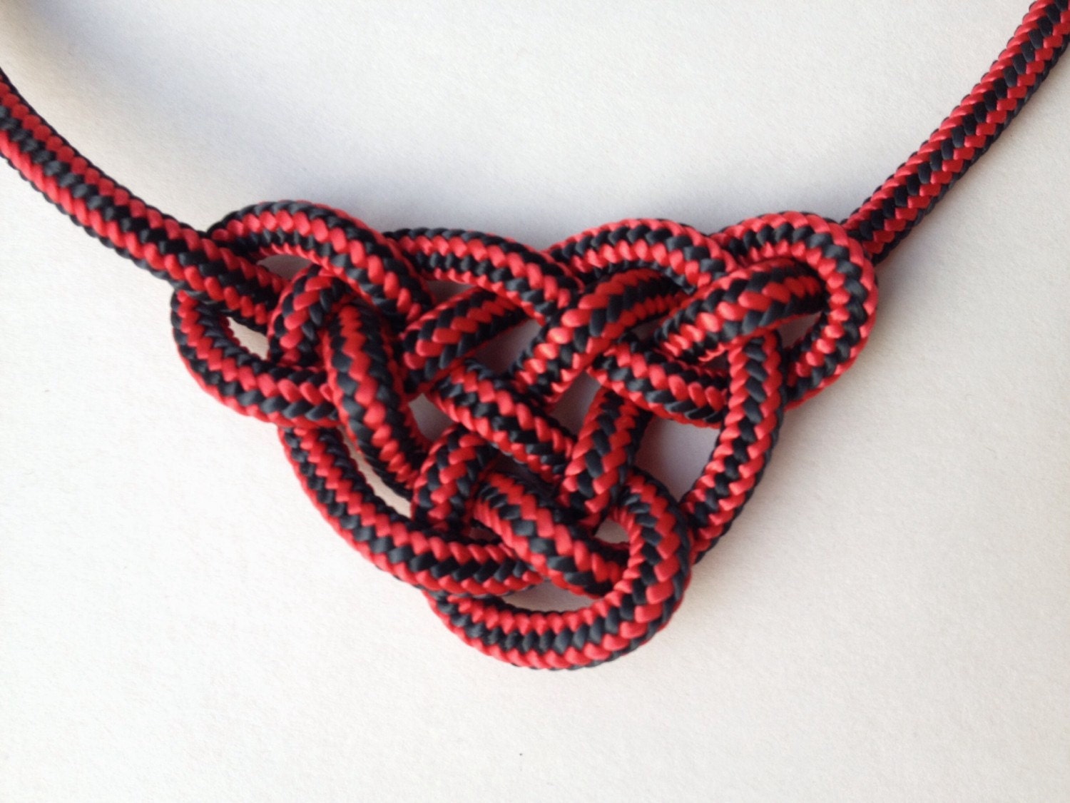 Knotted Climbing Cord Necklace in Red & Black. by YellowBearWares