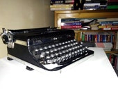Royal Typewriter - Working Typewriter - Royal De Luxe - Pristine Condition - FREE SHIPPING