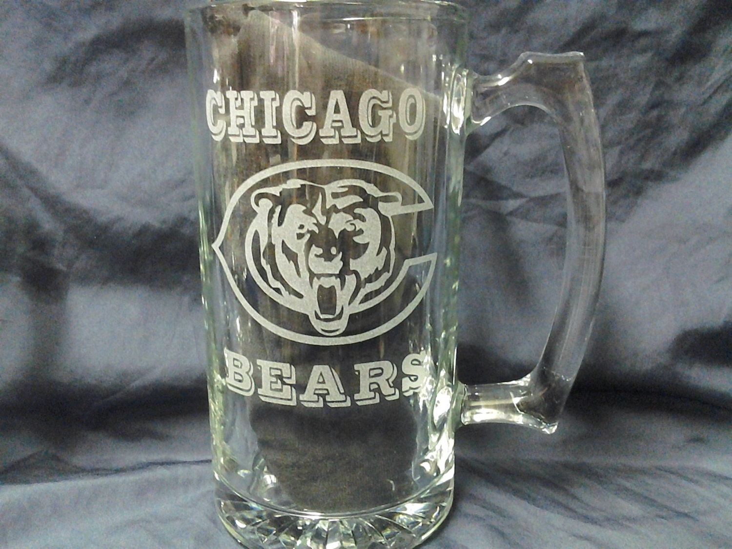 sports team mugs Chicago Bears mugs Etched beer mugs