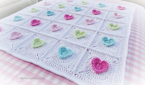 square with heart crochet pattern Heart pattern Baby Granny Blanket Pattern Hearts Crochet Square