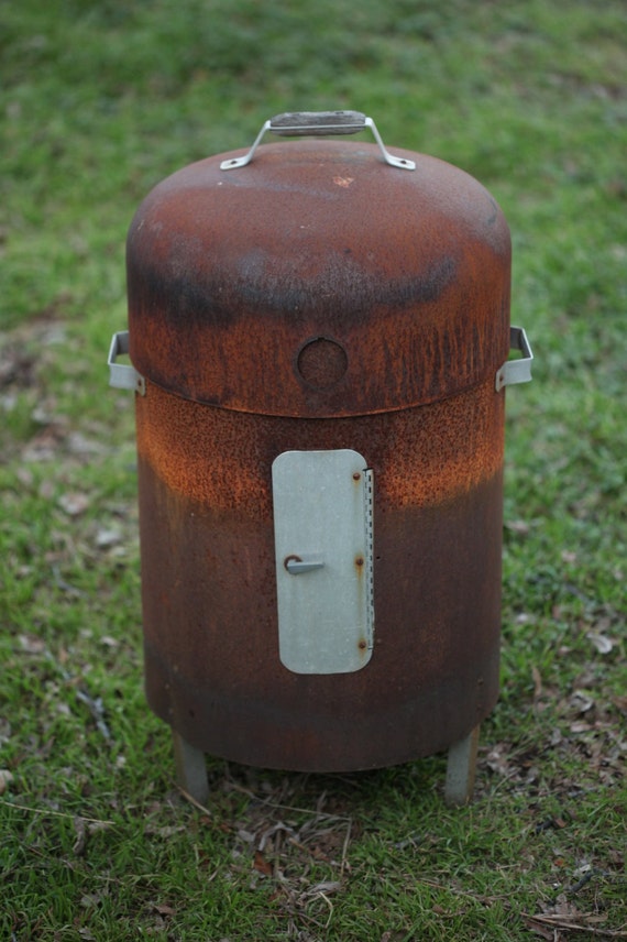 Vintage Rusty Bucket Barbecue Grill Outdoor Rustic Junk YARD