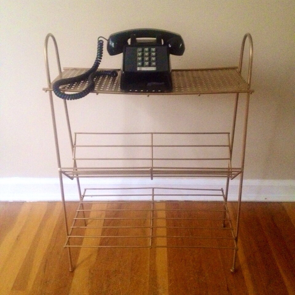 Retro Metal Table Shelf Haute Juice