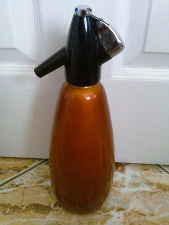 Vintage BOC Soda Seltzer Bottle CO2 Made in England by UfoTreasure