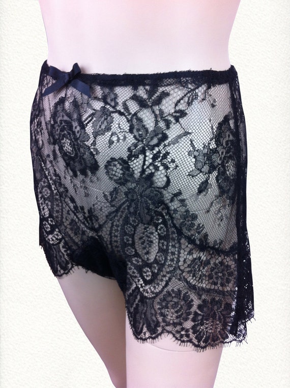 Black lace french knickers