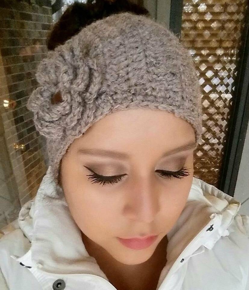 Women's headband/ear warmer with flower