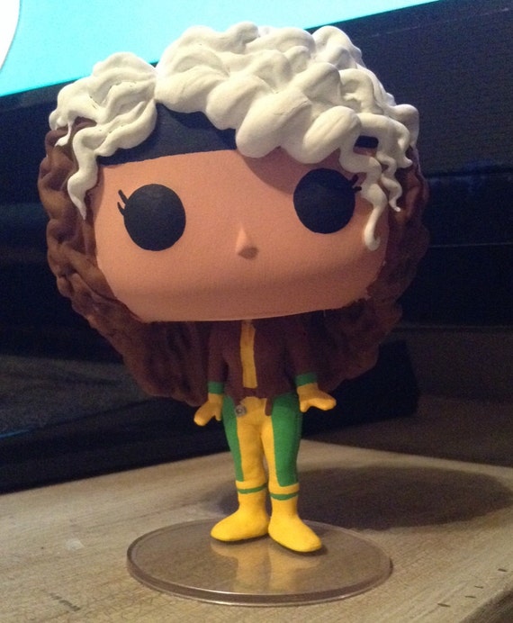 custom pop vinyl figures