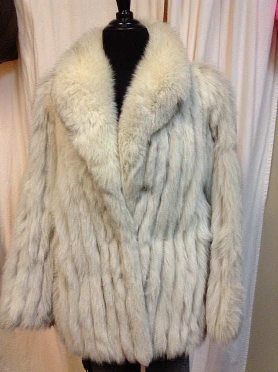 Saga Furs Vintage Short Norwegian Fox Fur Coat Size MED