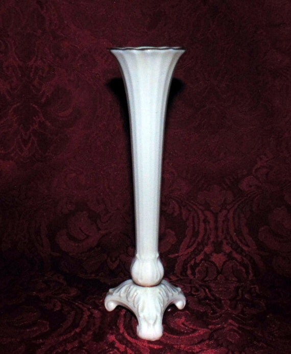 Lenox Lovely Trumpet Bud Vase with Gold Trim Scrolled Feet