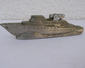 Vintage Marvelous Heavy SHIP Desk Gas Lighter - Free Shipping