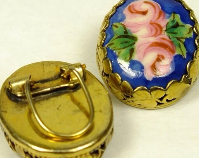 Storewide 25% Off SALE Beautiful Vintage Designer Floral Decoupage Button Style Earrings Featuring Gold Tone Base with Pink Roses on a Blue