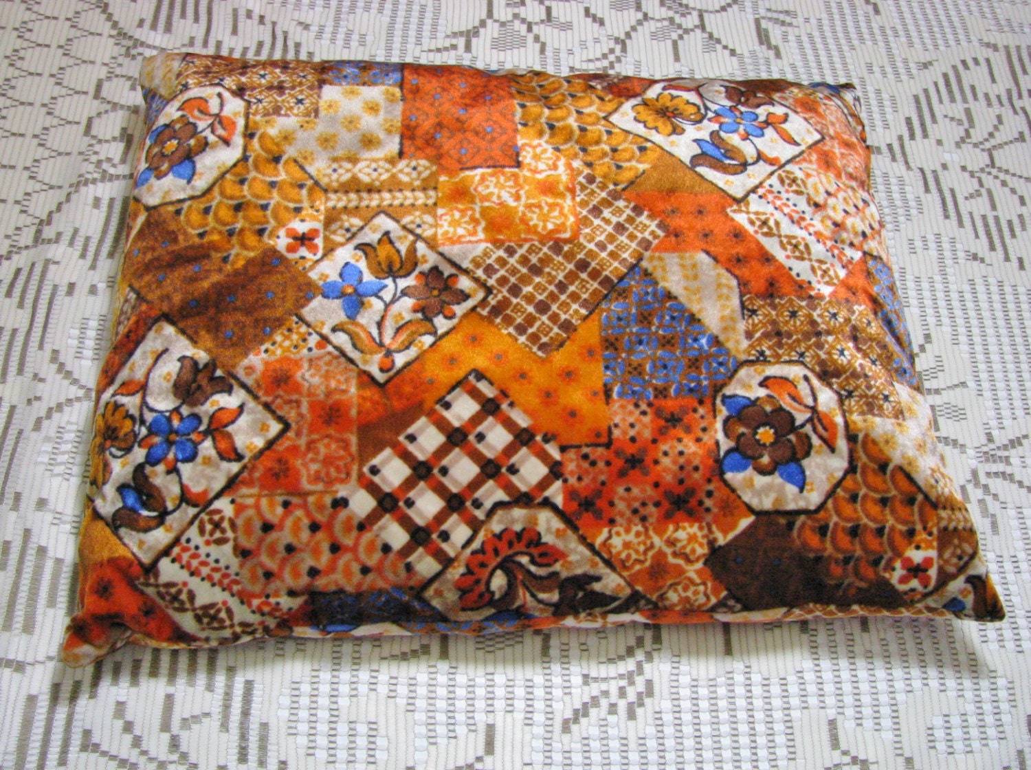 Retro/ 1970s/ Throw Pillow/ Couch Pillow/ by TwoCousinsCollection