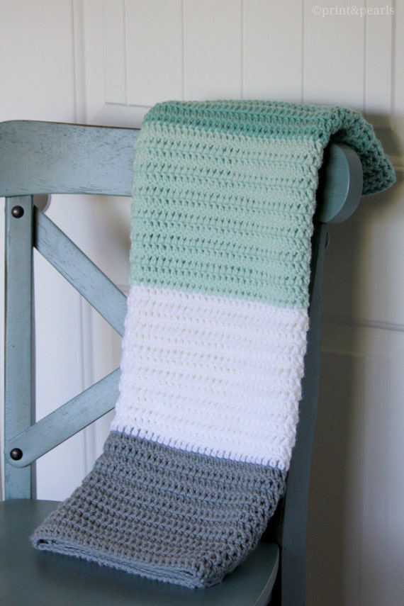 Items similar to Mint and Gray Crochet Baby Blanket ...