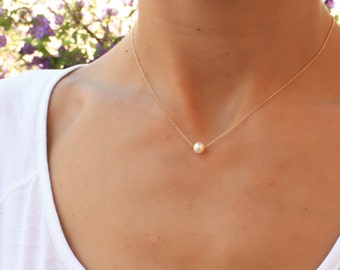 Single pearl necklace, white pearl necklace, flowting pearl gold necklace, bridsmaid gift, freshwater pearl necklace, june birthstone
