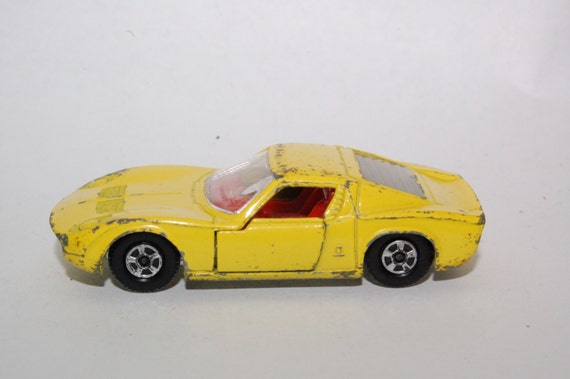 matchbox superfast lamborghini miura