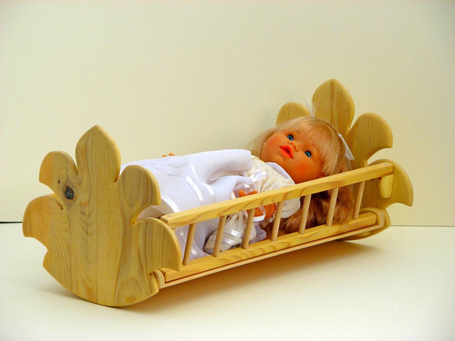 little colorado wooden doll cradle