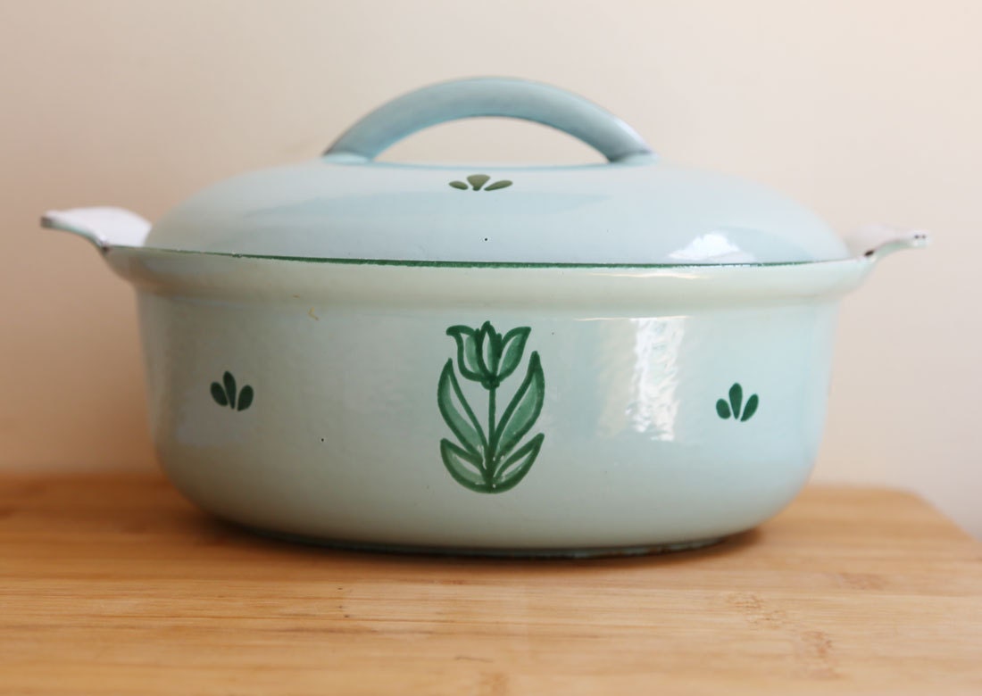 Dru Holland oval dutch oven casserole dish with lid Haute Juice