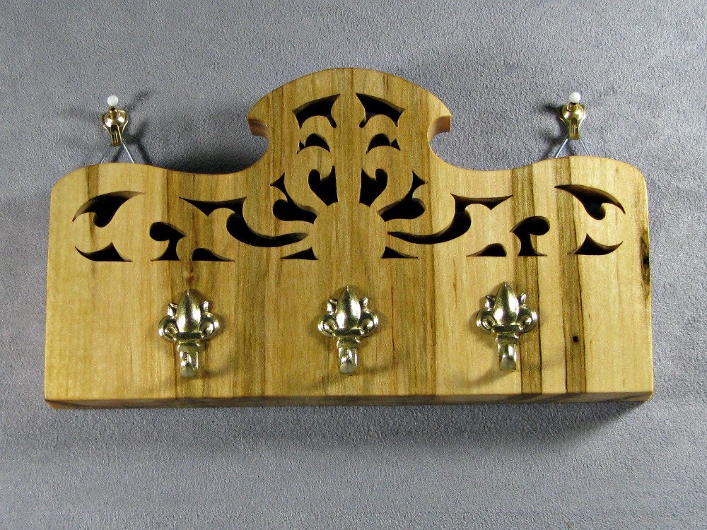 Key rack with 3 hooks scroll saw fretwork jewelry leash key