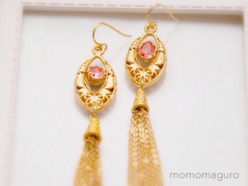 Jasmine Princess Earring Rose Pink or Emerald Green by jjmaguro