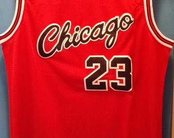 Michael Jordan #23 Chicago Bulls Vintage Throwback Rookie Red Jersey ...