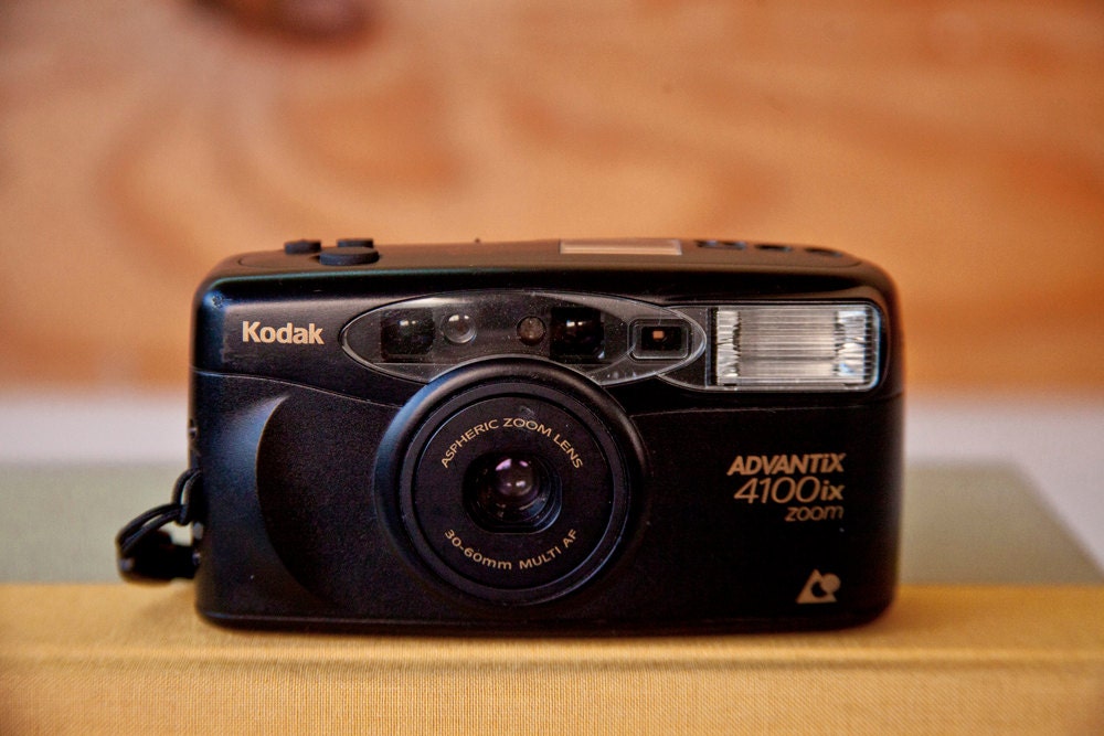 Vintage Kodak Advantix 4100 ix Zoom Film Camera by applebranchess